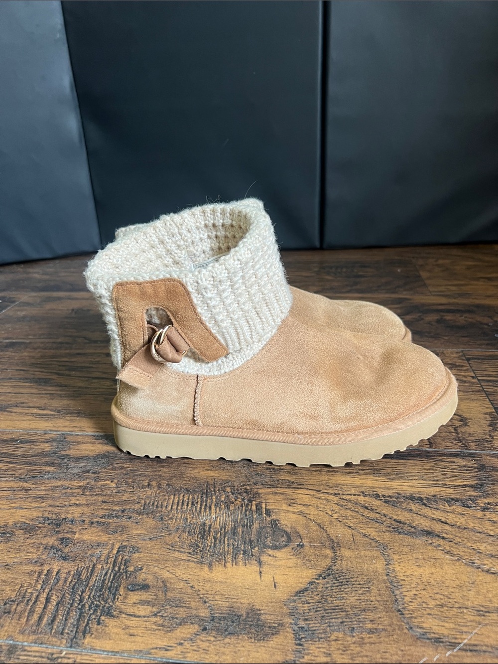 UGG Classic Solene Mini boot chestnut fold over size 10